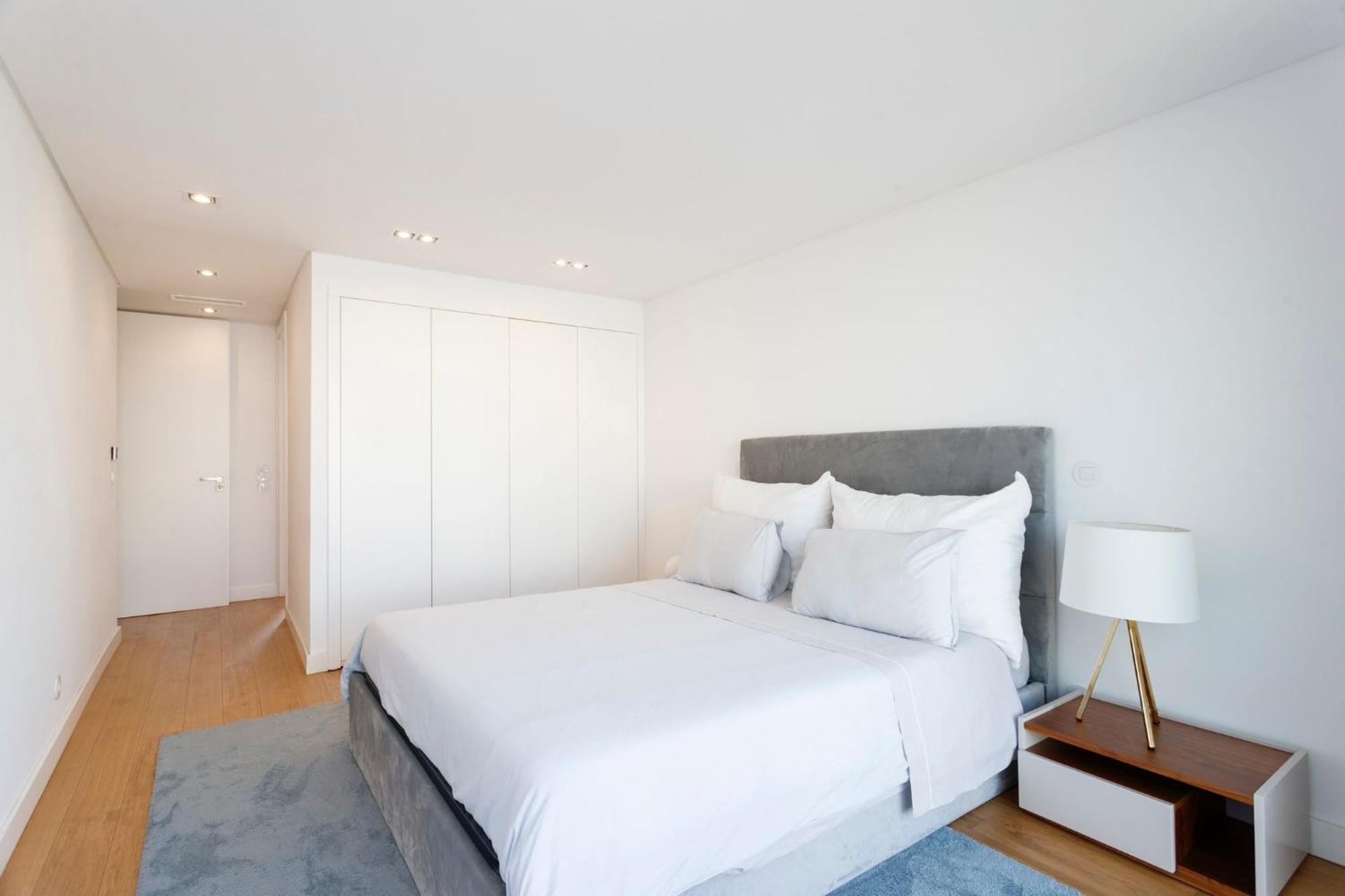 Luxury Suite With Balcony And Shared Accommodation In The Parque Eduardo VII Area Lisboa المظهر الخارجي الصورة