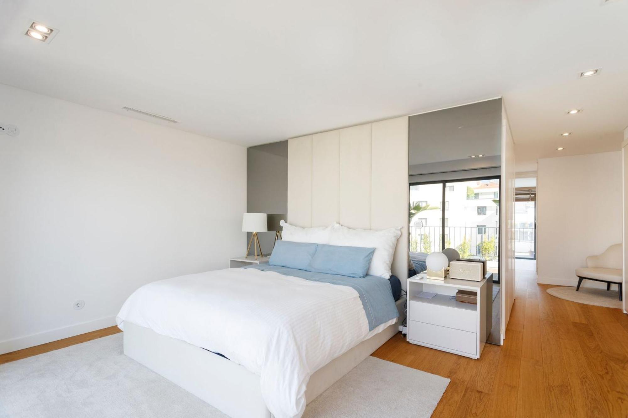 Luxury Suite With Balcony And Shared Accommodation In The Parque Eduardo VII Area Lisboa المظهر الخارجي الصورة