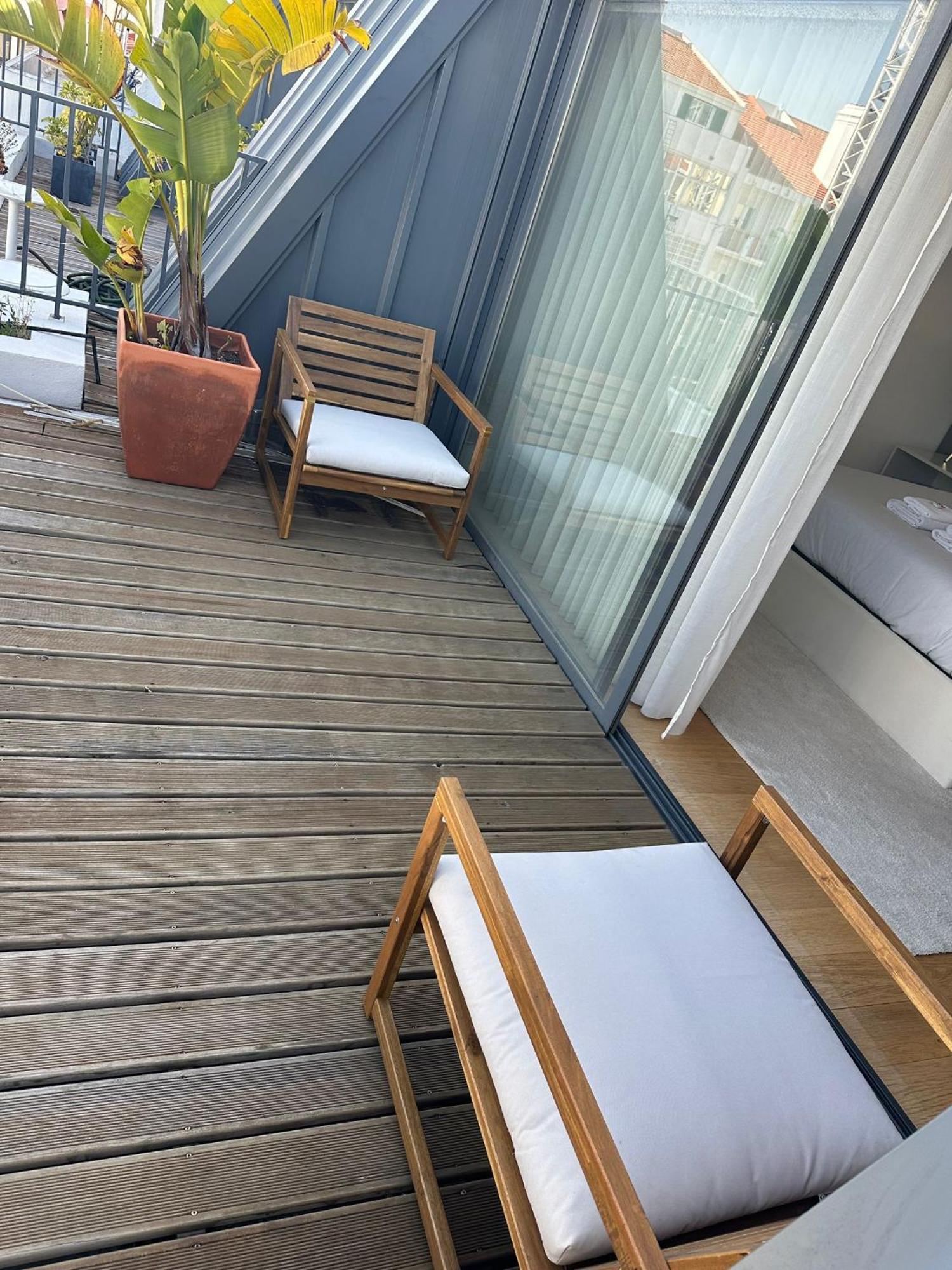 Luxury Suite With Balcony And Shared Accommodation In The Parque Eduardo VII Area Lisboa المظهر الخارجي الصورة